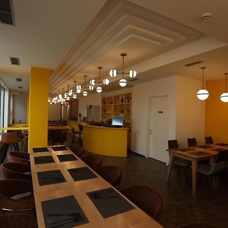 Elite Hotel Pogradec Eksteriør billede