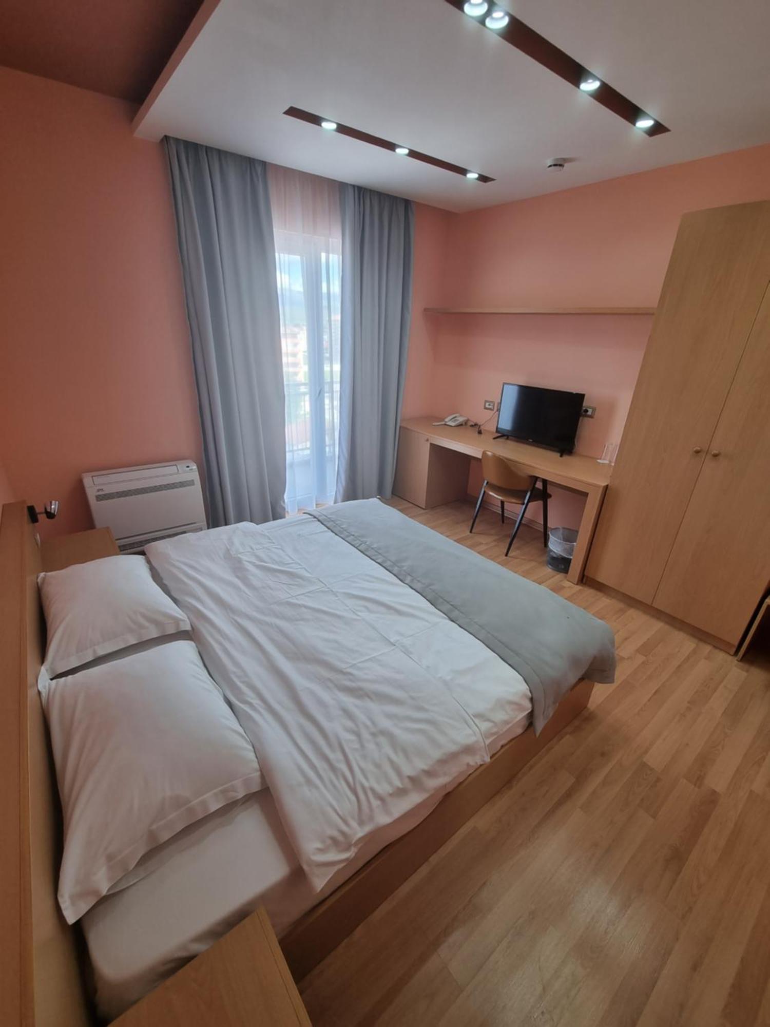 Elite Hotel Pogradec Værelse billede