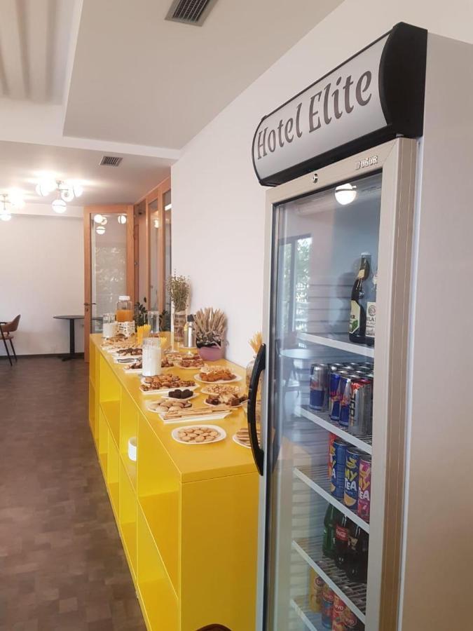 Elite Hotel Pogradec Eksteriør billede