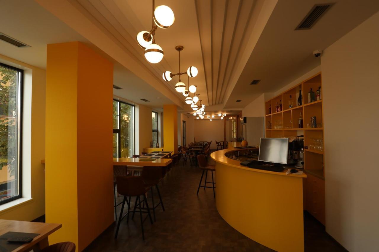 Elite Hotel Pogradec Eksteriør billede