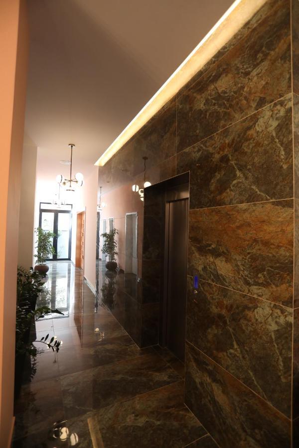Elite Hotel Pogradec Eksteriør billede