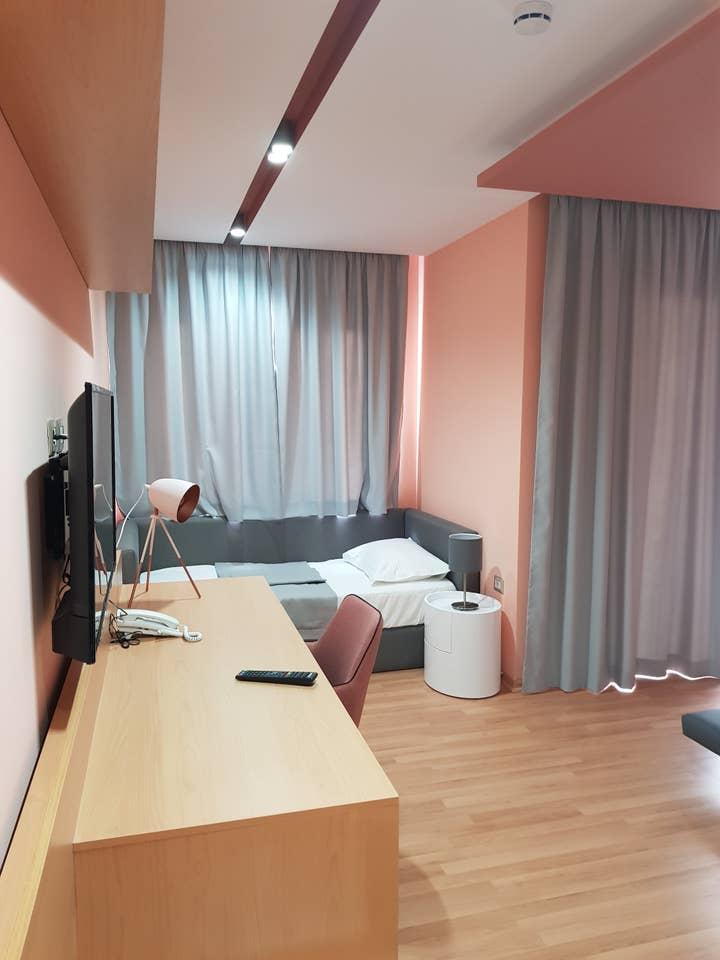 Elite Hotel Pogradec Eksteriør billede